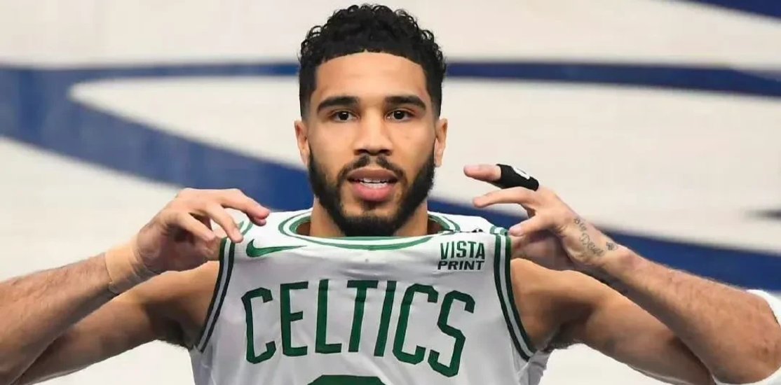 九游娱乐塔图姆回归赛场，战术调整首场状态亮眼，C9观众沸腾！(塔图姆官宣)